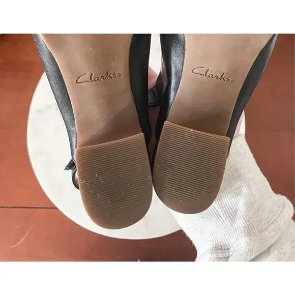 Clarks Slingback Block Heels - Picture 6 of 6